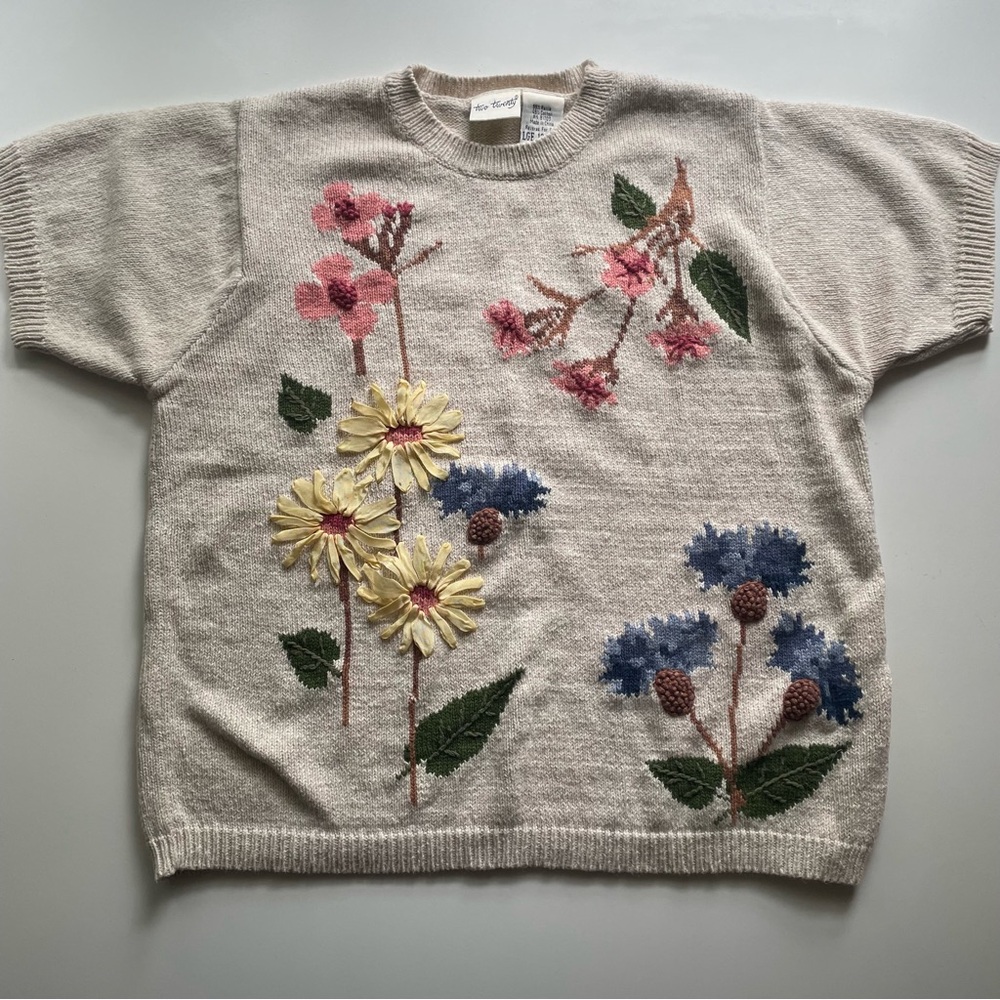 Oversized floral knit sweater top